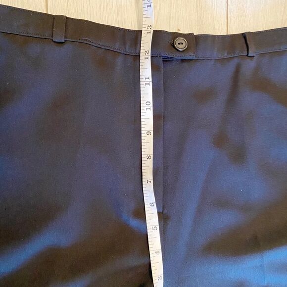 90s vintage black high waisted capri pants with embroidered butterflies - Picture 9 of 10